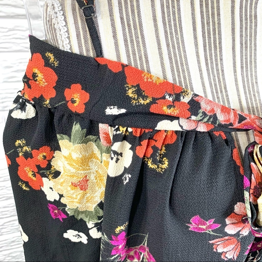 Staccato Multicolored Floral Cold Shoulder Top - Picture 4 of 7